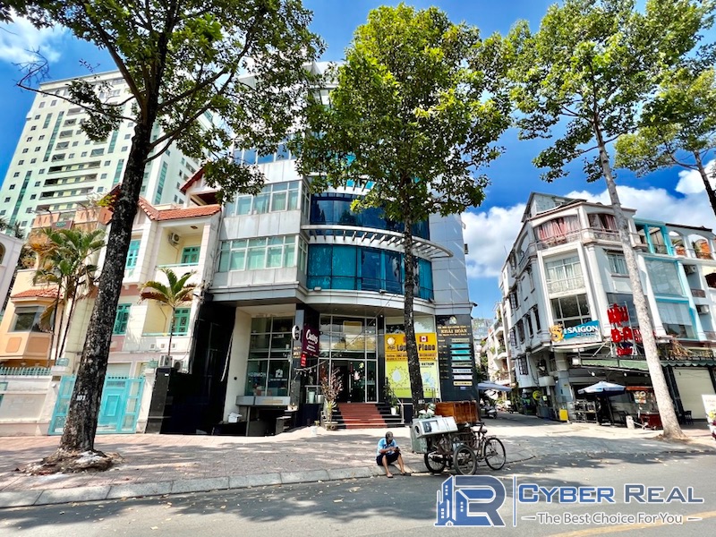 Đỗ Đầu Hoàng Sa