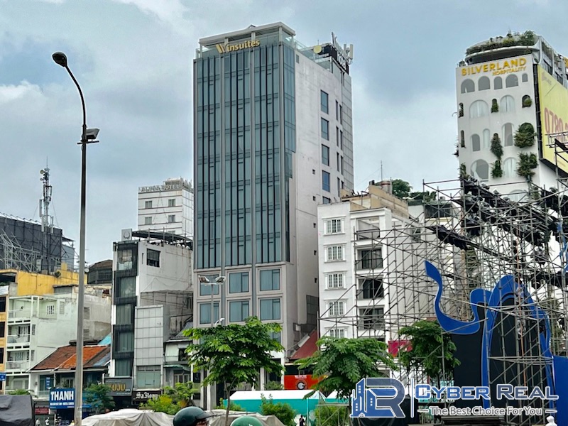 Queen Ann Building