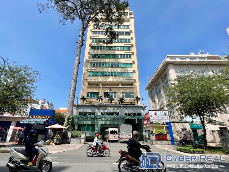 Itaxa House Building
