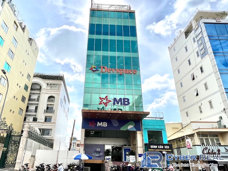 Devspace Building