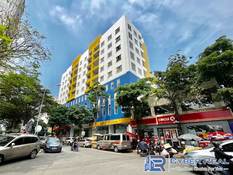 D- Eyes Building