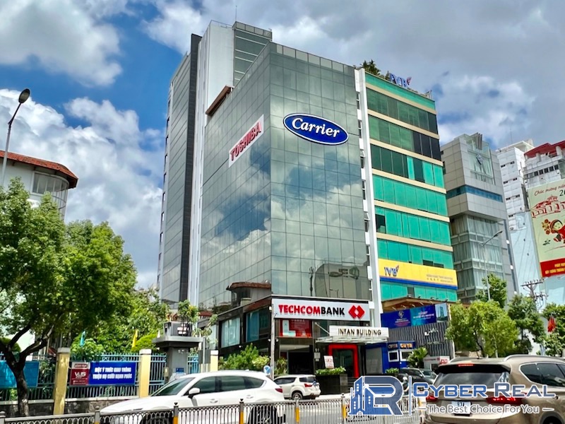Intant Building