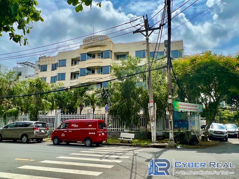 Hoàng Việt Building