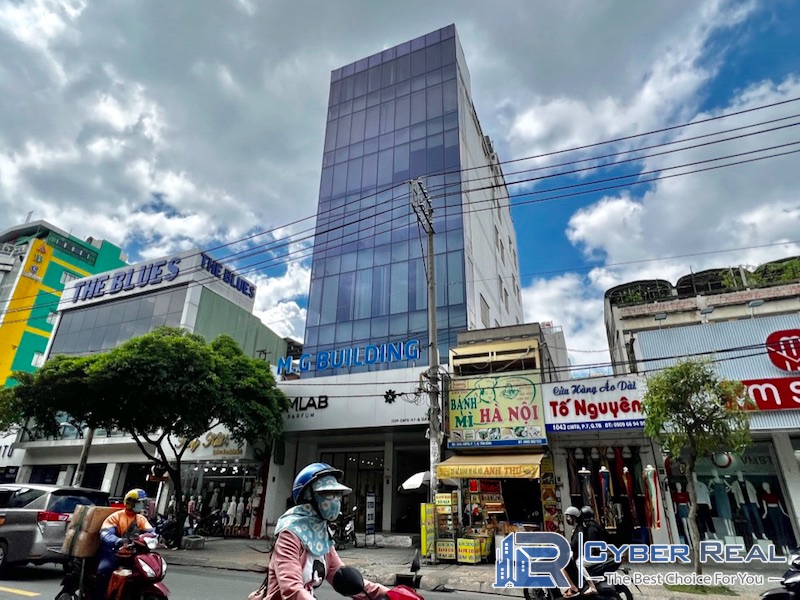 M.G Cách Mạng Tháng 8