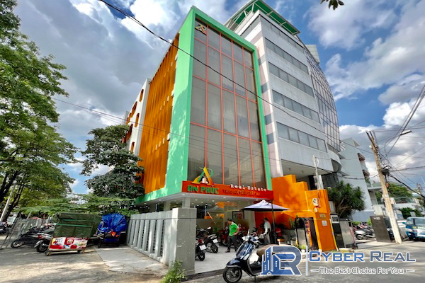Dona Central Building