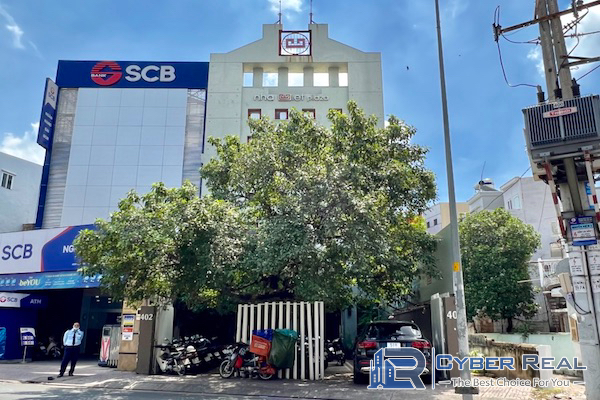 Nhà Việt Plaza