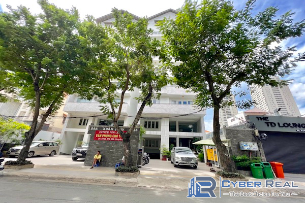 Xuân Thủy Building
